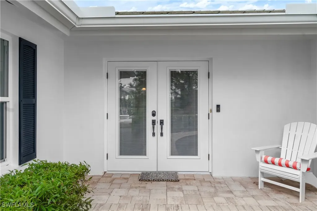 535 Anchor Rode Drive Naples FL 34103