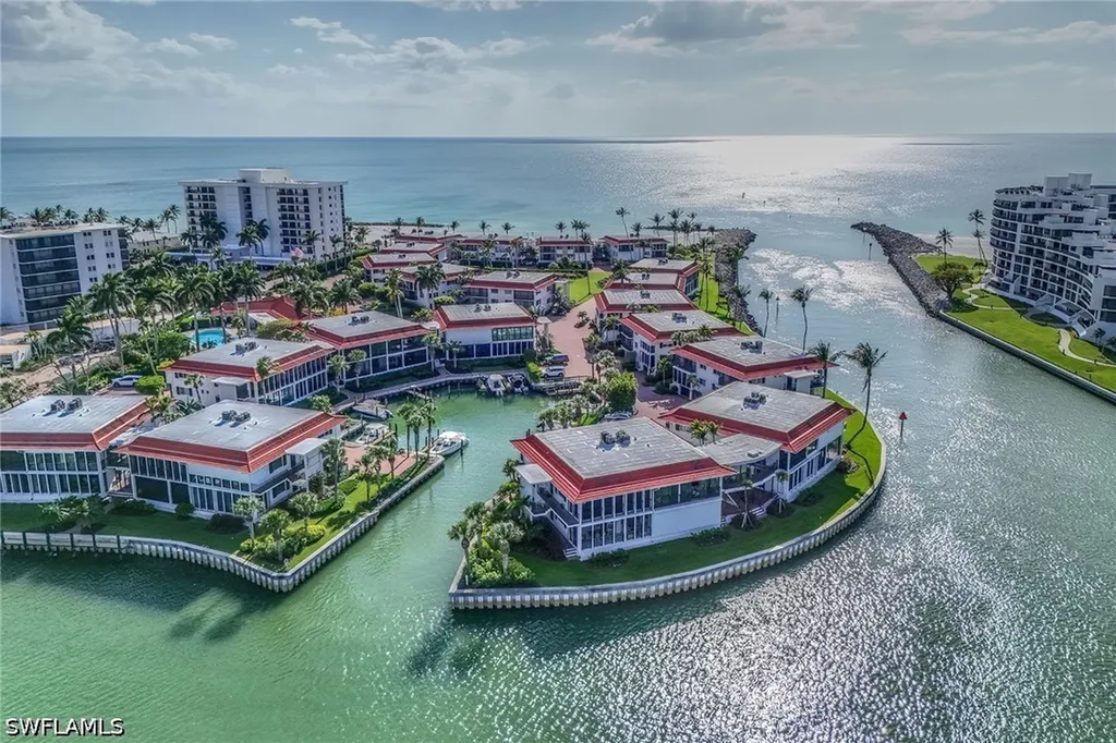 2258 Gulf Shore Boulevard N Naples FL 34102