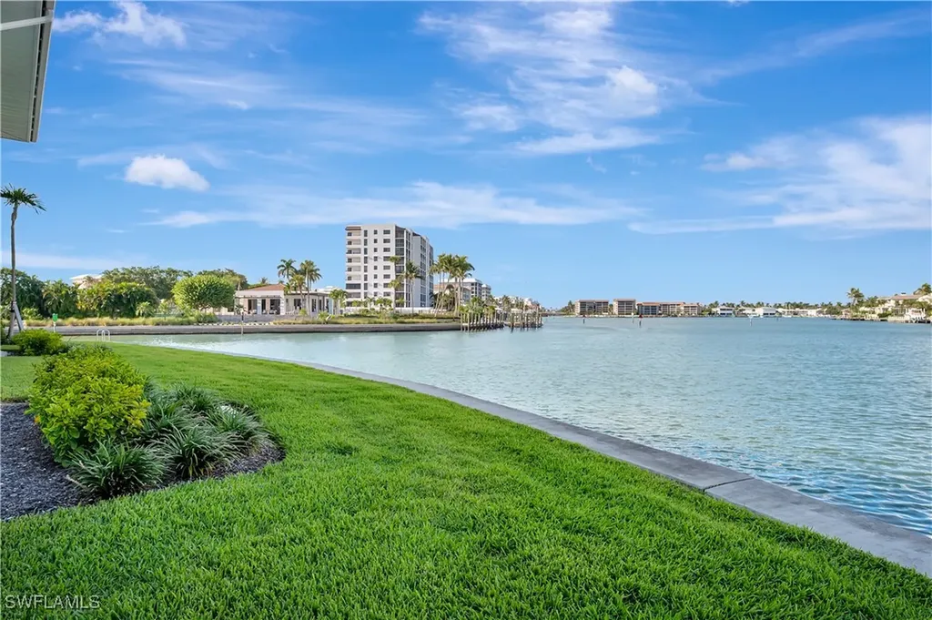 2258 Gulf Shore Boulevard N Naples FL 34102
