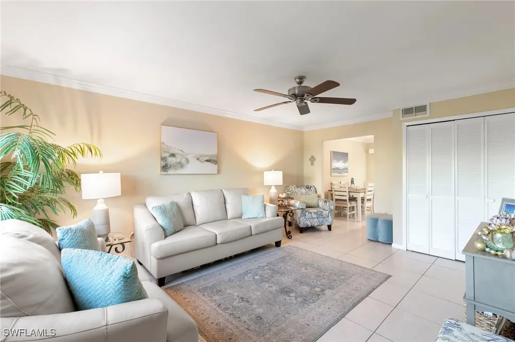 1332 Delbrook N Marco Island FL 34145