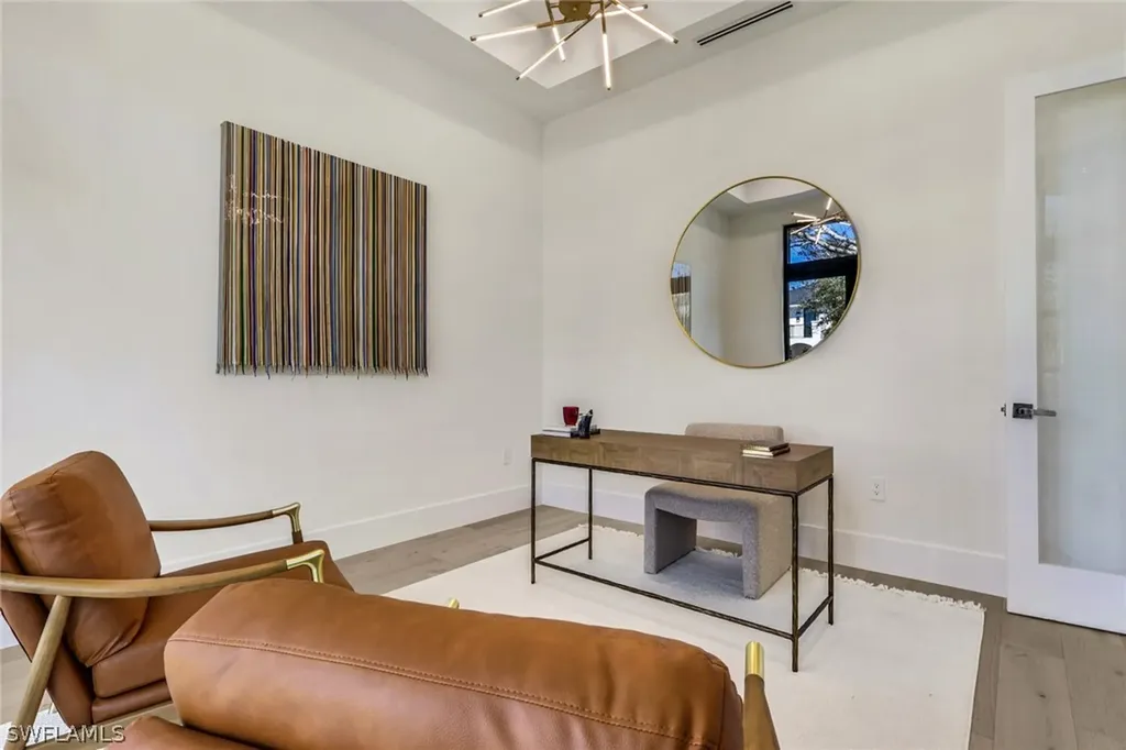 1150 8th Terrace N Naples FL 34102