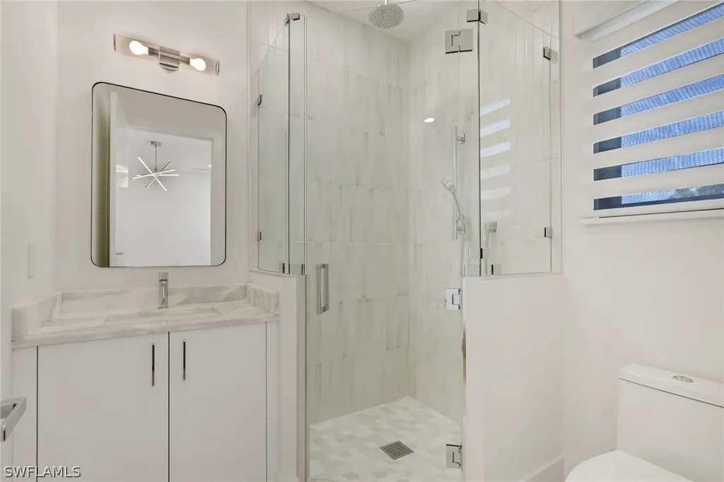 1150 8th Terrace N Naples FL 34102