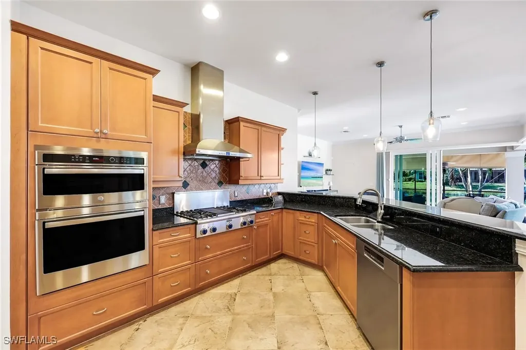 4963 Rustic Oaks Circle Naples FL 34105
