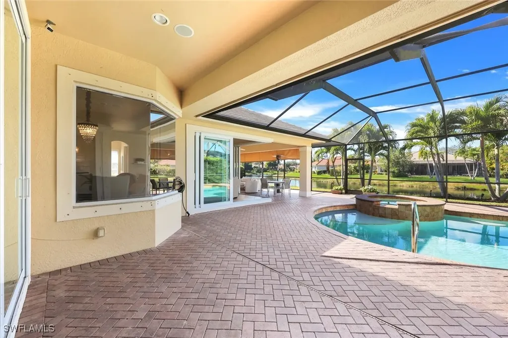 4963 Rustic Oaks Circle Naples FL 34105