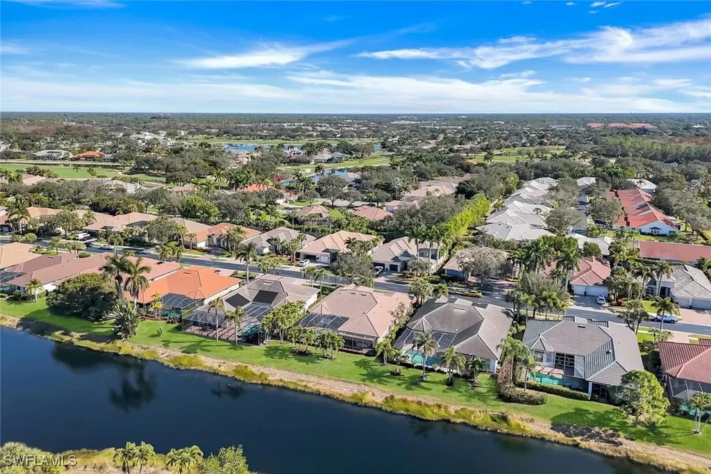 4963 Rustic Oaks Circle Naples FL 34105