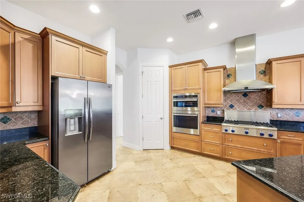 4963 Rustic Oaks Circle Naples FL 34105