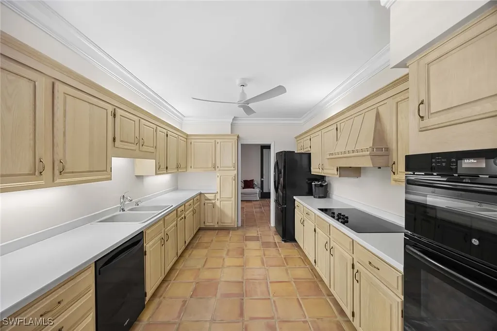 828 Hideaway Circle E Marco Island FL 34145