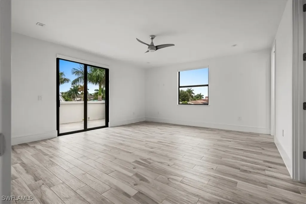 3800 Crayton Road Naples FL 34103