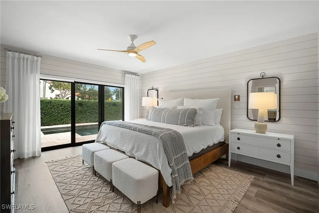 504 Tierra Mar Lane E Naples FL 34108