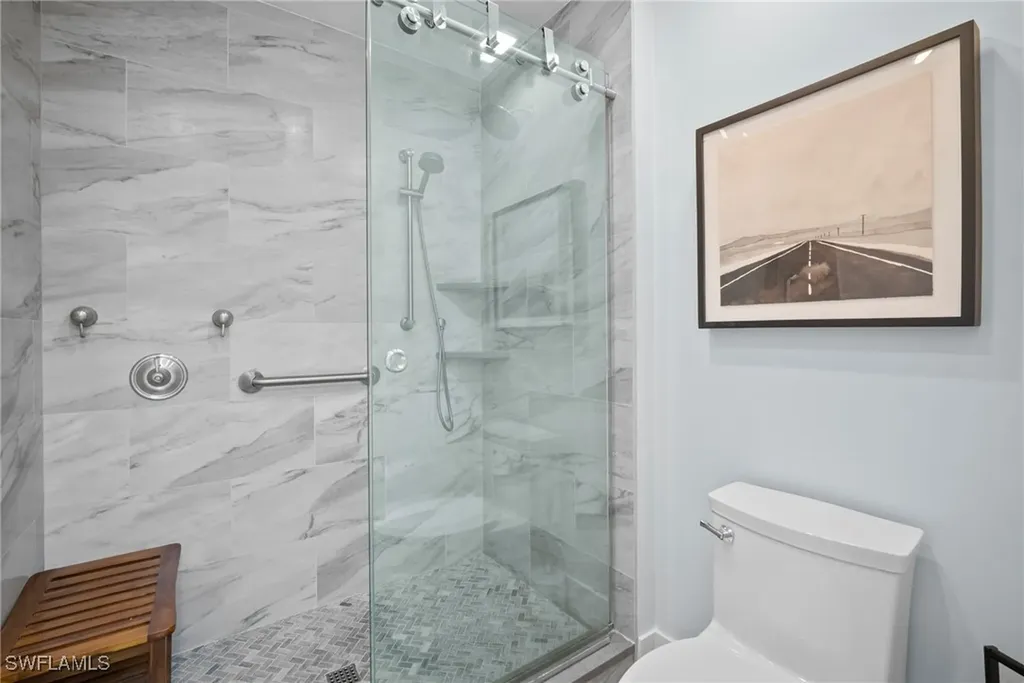 504 Tierra Mar Lane E Naples FL 34108