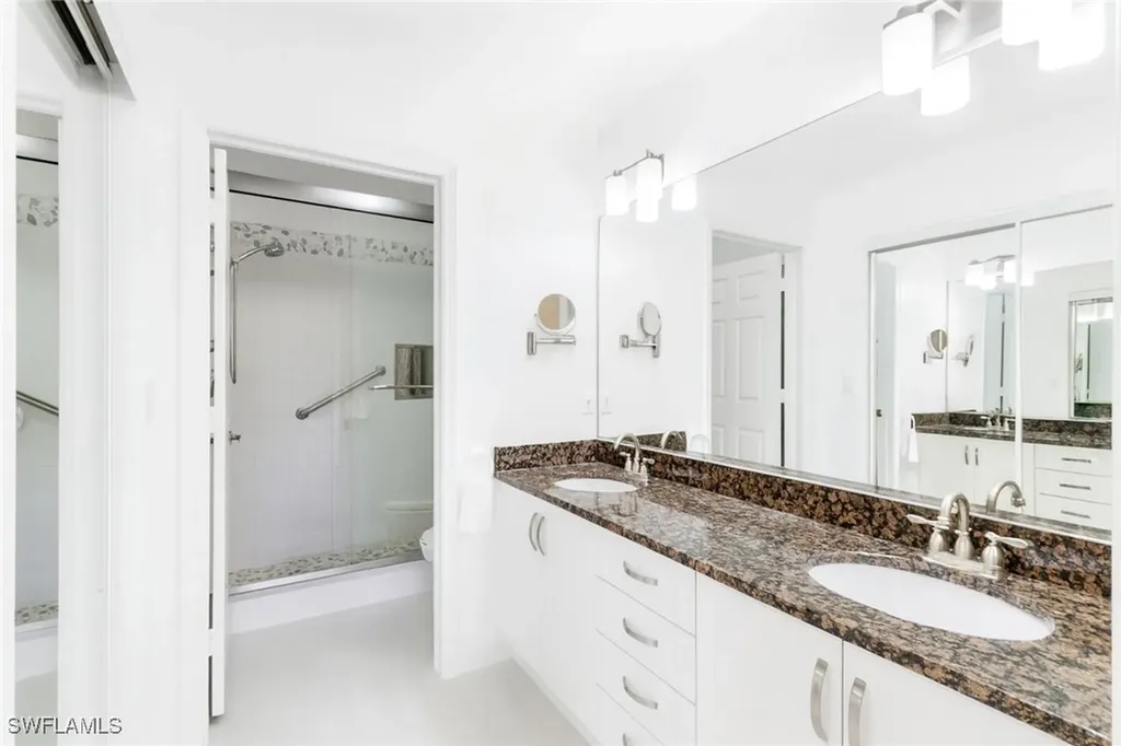 752 Wiggins Lake Drive Naples FL 34110