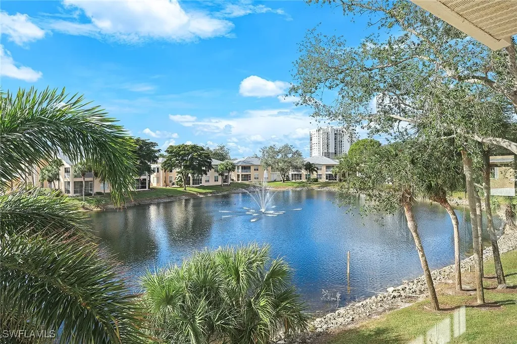 752 Wiggins Lake Drive Naples FL 34110