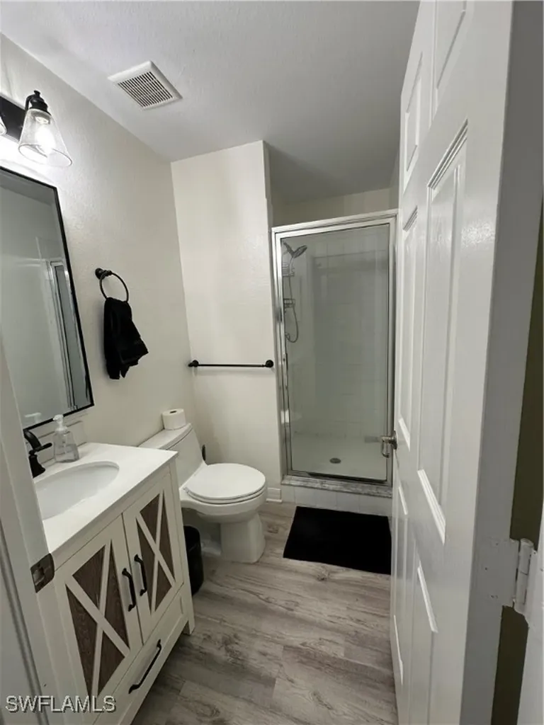 9069 Gervais Circle Naples FL 34120