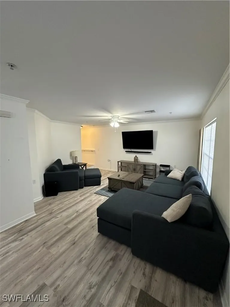 9069 Gervais Circle Naples FL 34120