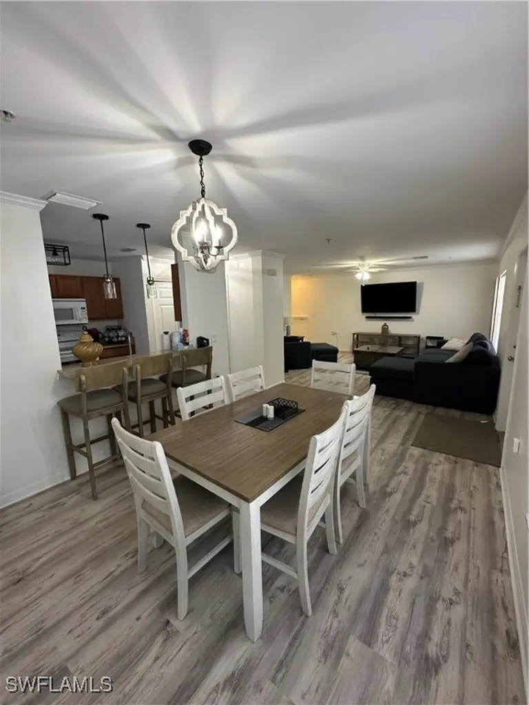 9069 Gervais Circle Naples FL 34120