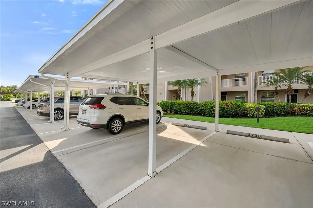 2740 Cypress Trace Circle Naples FL 34119