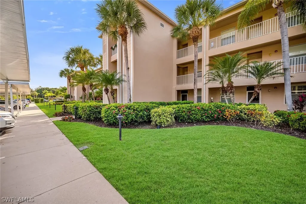 2740 Cypress Trace Circle Naples FL 34119