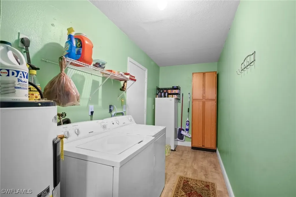 954 Jolly Road North Fort Myers FL 33903