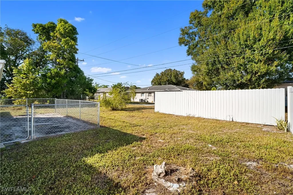 954 Jolly Road North Fort Myers FL 33903