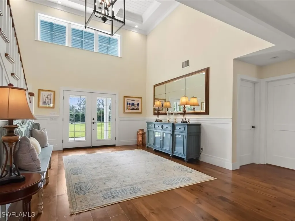 624 Ridge Drive Naples FL 34108