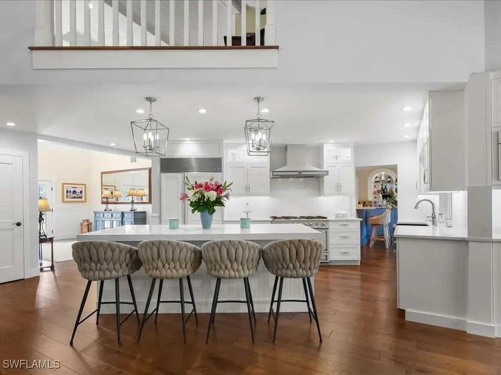 624 Ridge Drive Naples FL 34108