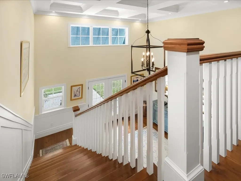 624 Ridge Drive Naples FL 34108