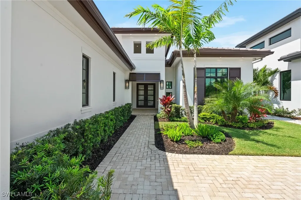 19086 Via Messina Way Miromar Lakes FL 33913