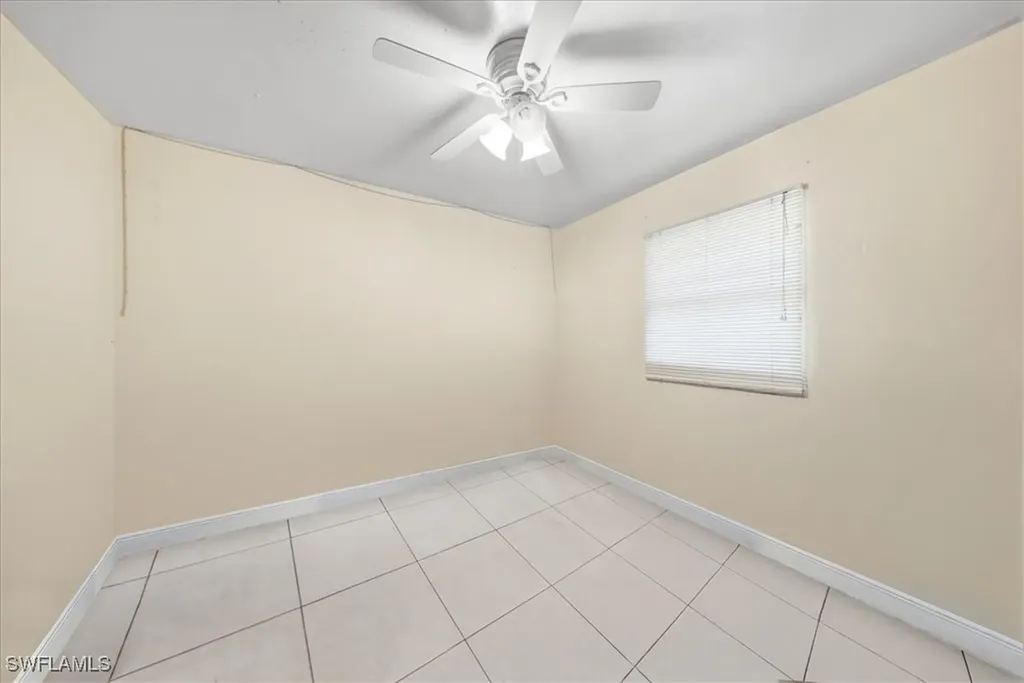 2463 Washington Avenue Naples FL 34112