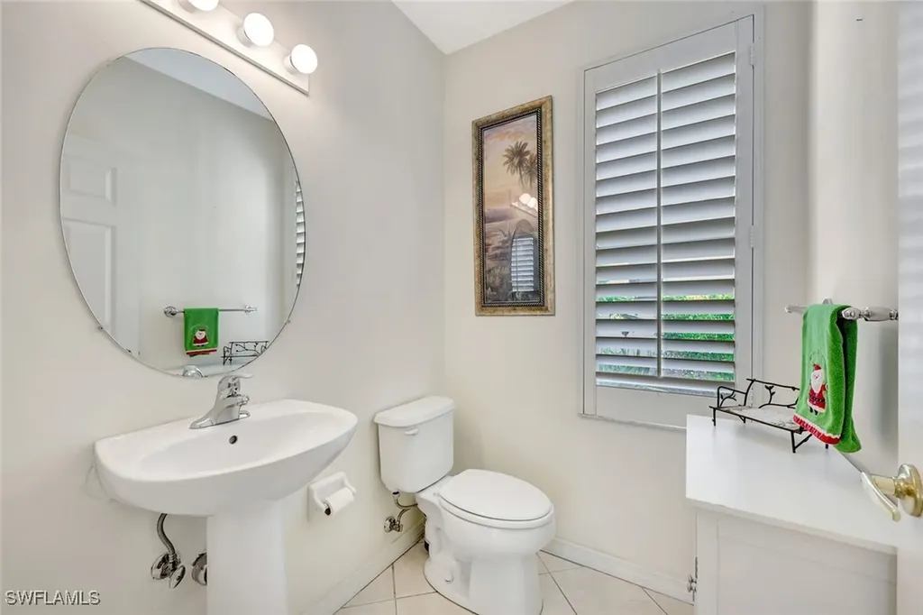 1745 Marsh Run Naples FL 34109