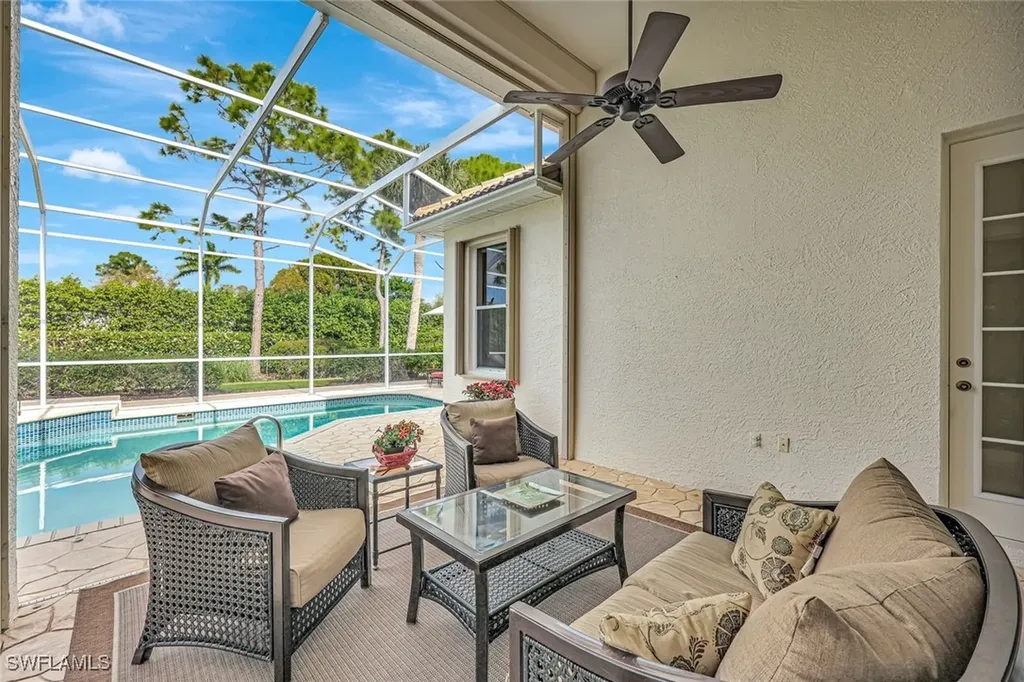 1745 Marsh Run Naples FL 34109