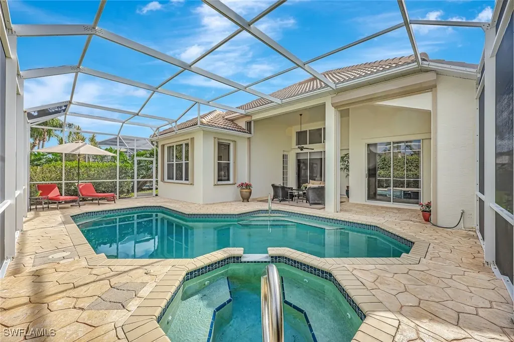 1745 Marsh Run Naples FL 34109