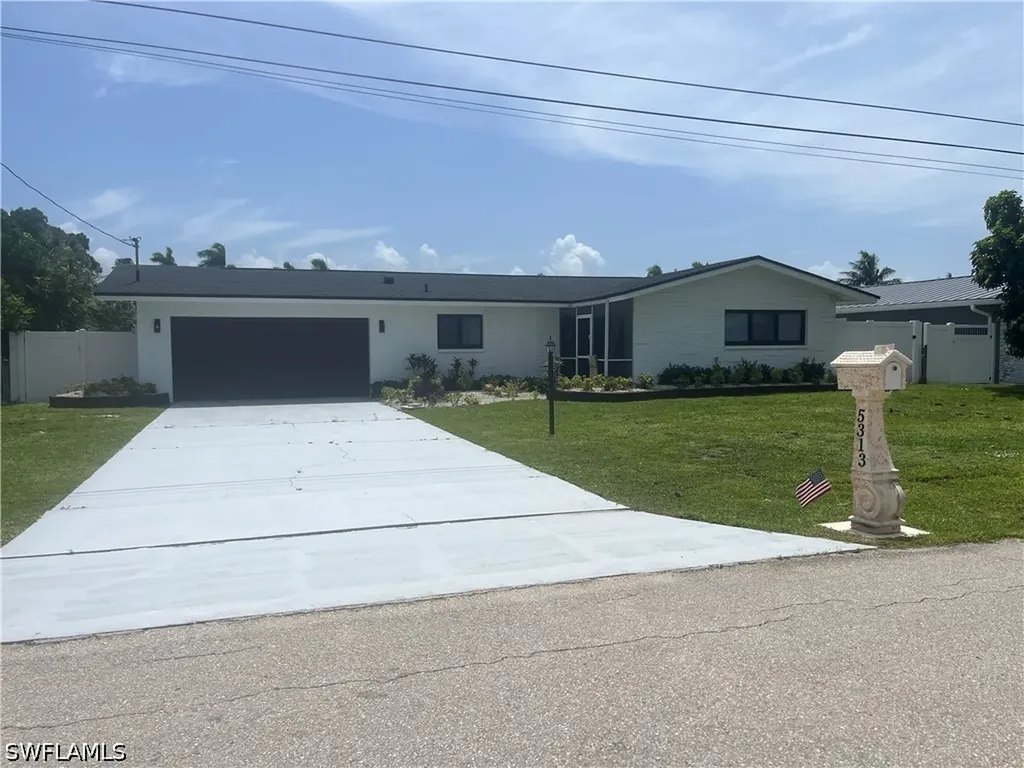 5313 Bayview Court Cape Coral FL 33904