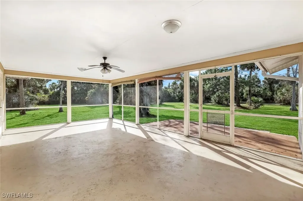 711 21st Street SW Naples FL 34117