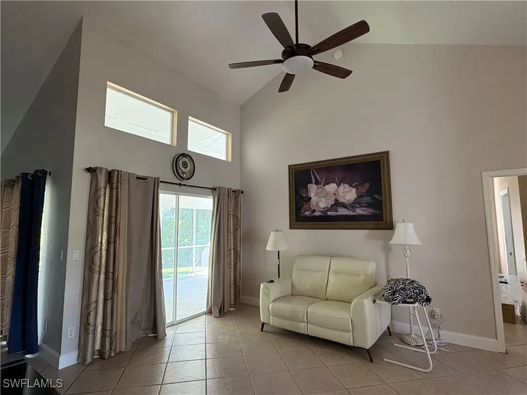 804 Bluebird Street Naples FL 34104