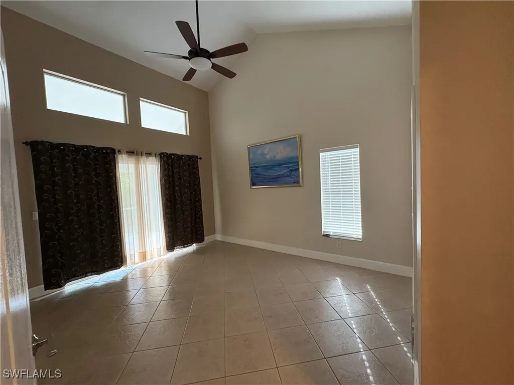 804 Bluebird Street Naples FL 34104