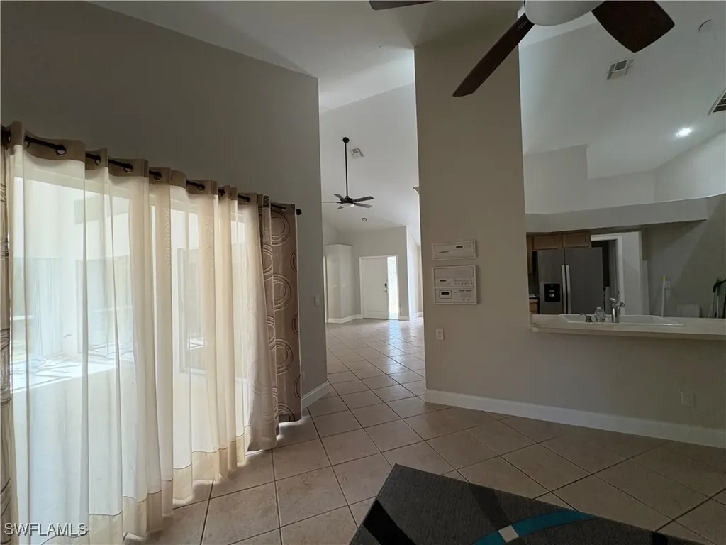 804 Bluebird Street Naples FL 34104