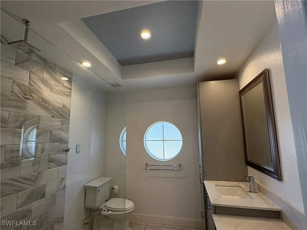 804 Bluebird Street Naples FL 34104