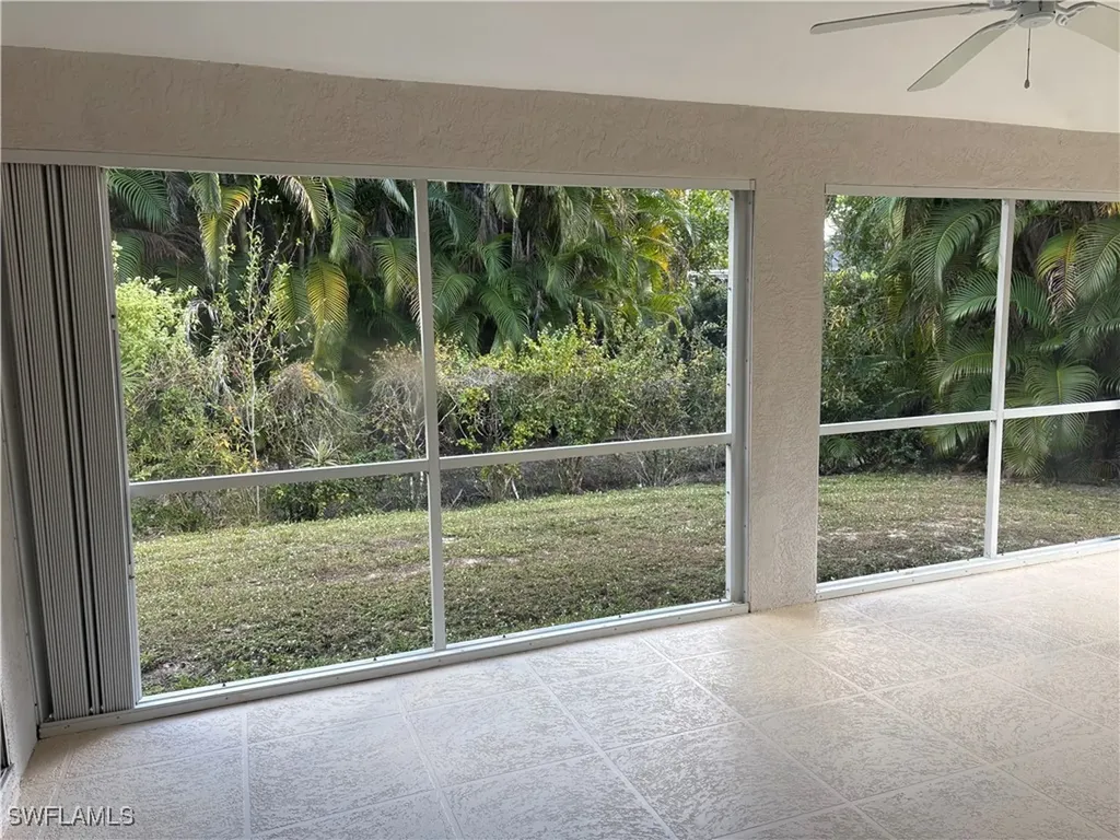 804 Bluebird Street Naples FL 34104