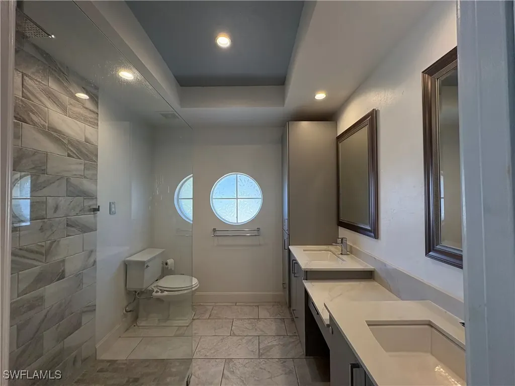 804 Bluebird Street Naples FL 34104
