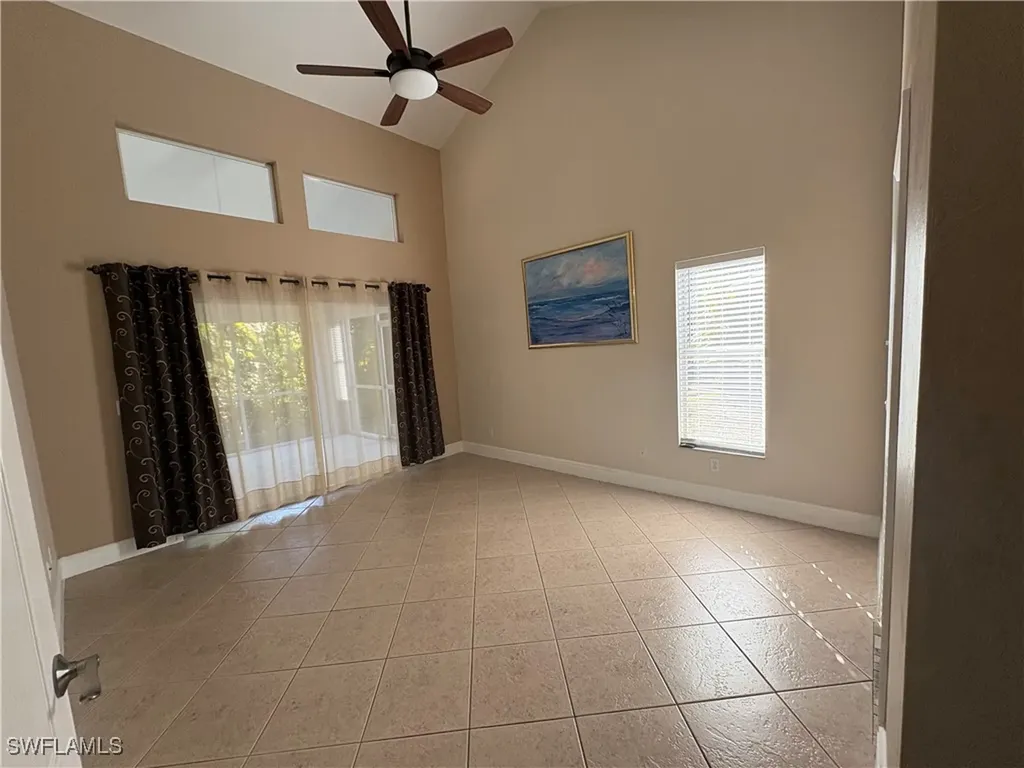804 Bluebird Street Naples FL 34104