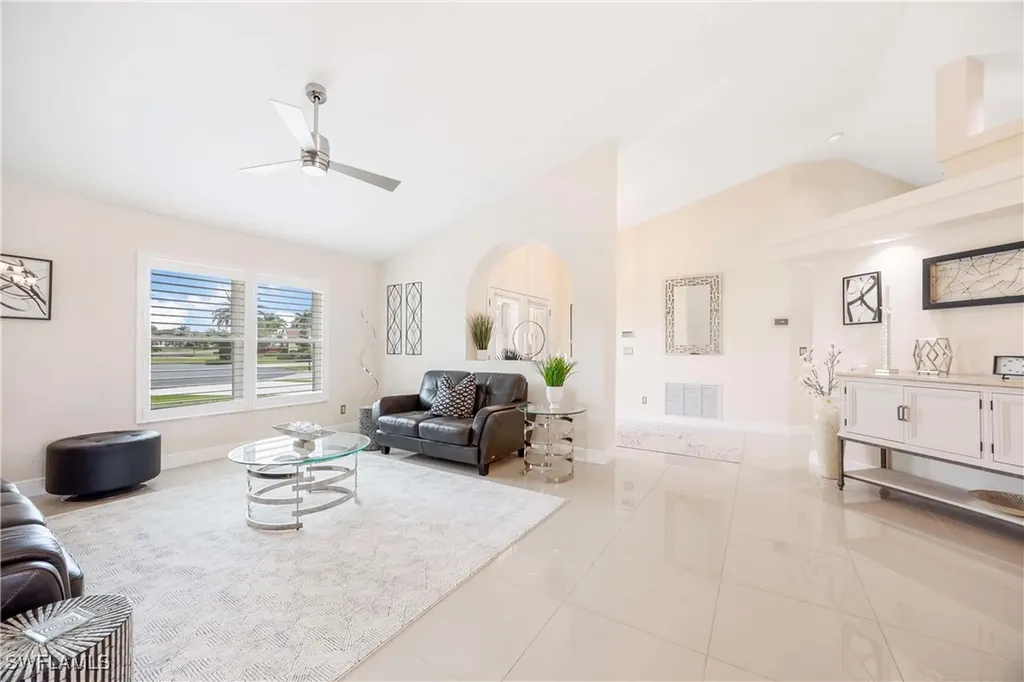 28801 Regis Court Bonita Springs FL 34134