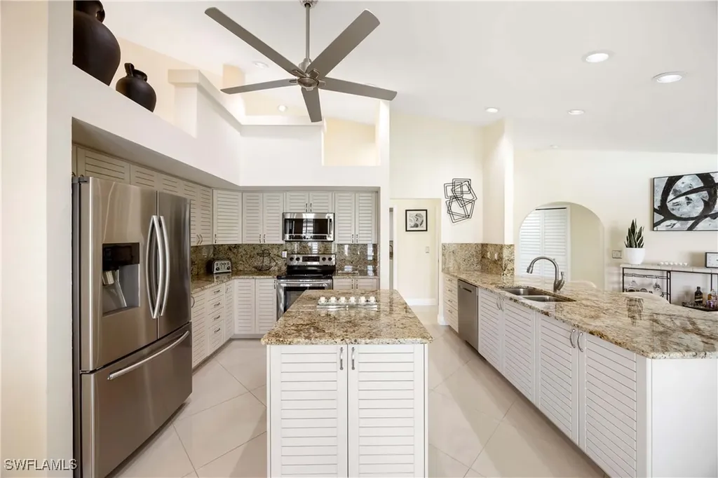 28801 Regis Court Bonita Springs FL 34134