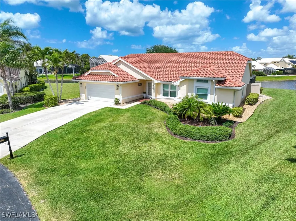 28801 Regis Court Bonita Springs FL 34134