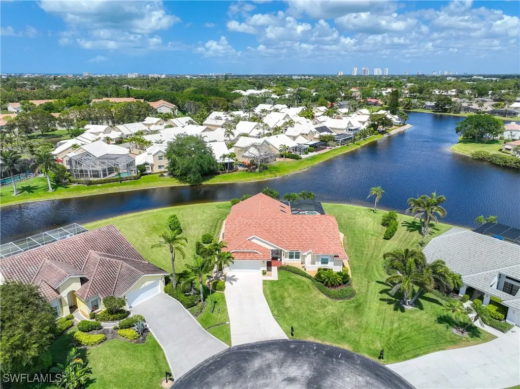 28801 Regis Court Bonita Springs FL 34134