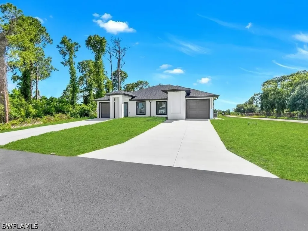 4745/4747 13th Street SW Lehigh Acres FL 33973