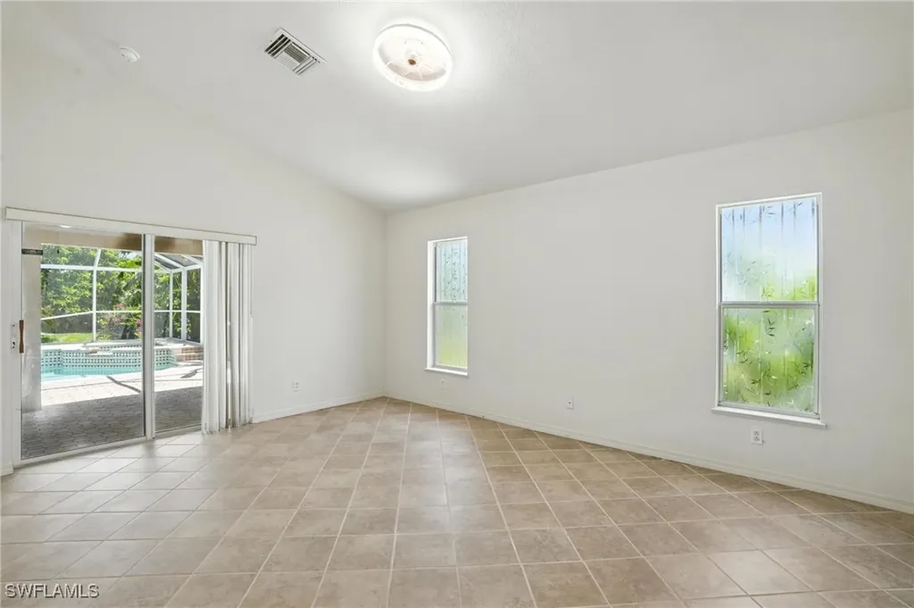 4341 SW 25th Court Cape Coral FL 33914