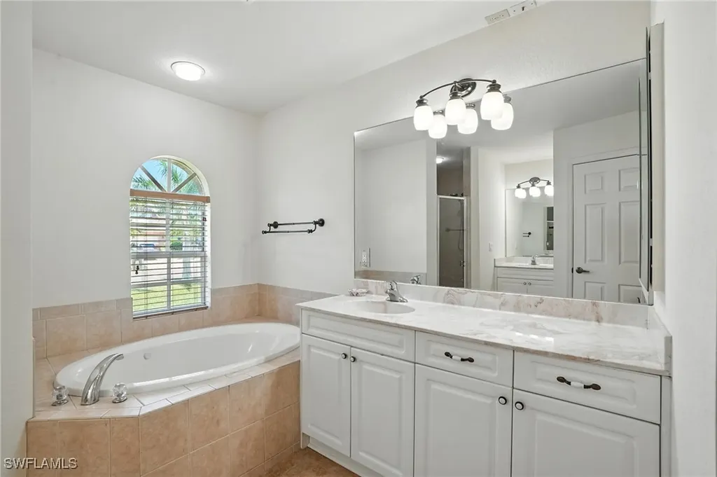 4341 SW 25th Court Cape Coral FL 33914