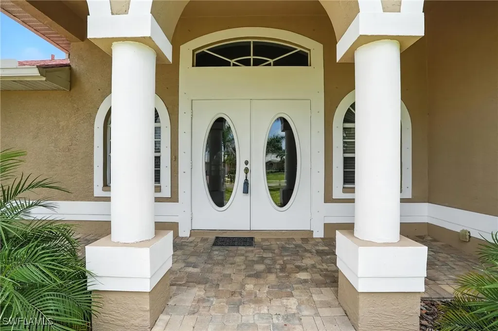 4341 SW 25th Court Cape Coral FL 33914