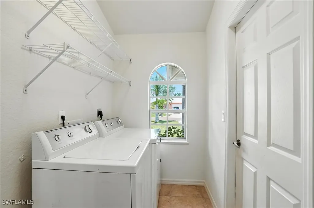 4341 SW 25th Court Cape Coral FL 33914