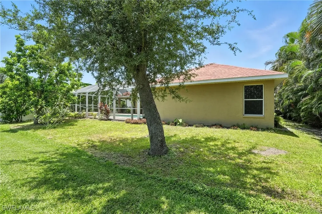 4341 SW 25th Court Cape Coral FL 33914